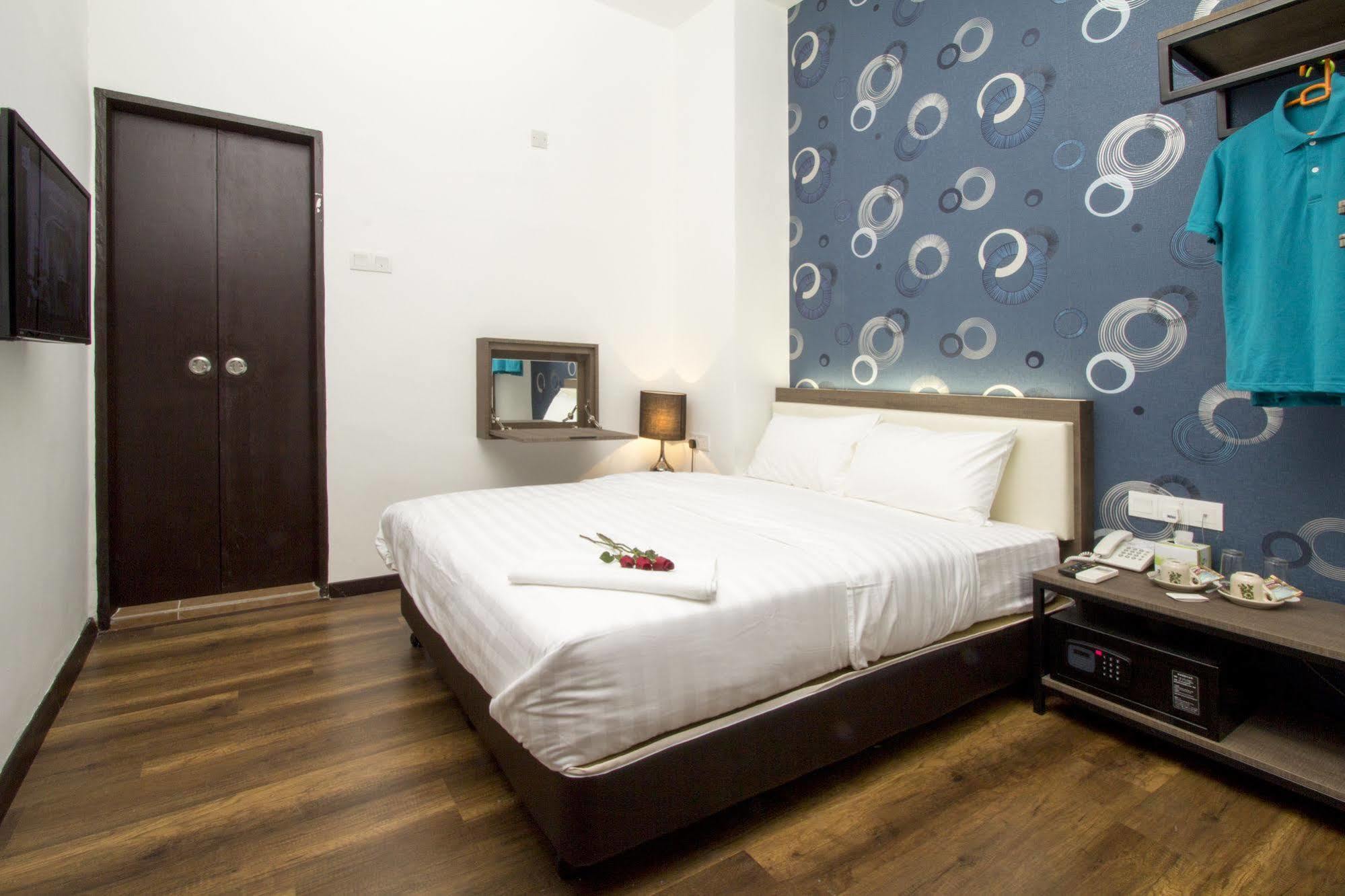 Oyo 127 The Reeds Hotel Куала-Лумпур Экстерьер фото