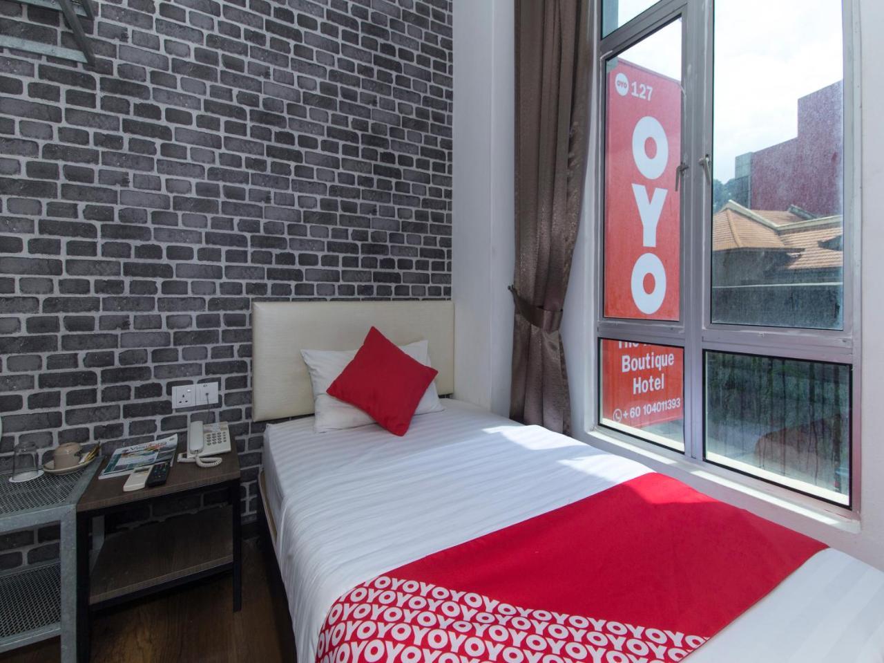 Oyo 127 The Reeds Hotel Куала-Лумпур Экстерьер фото