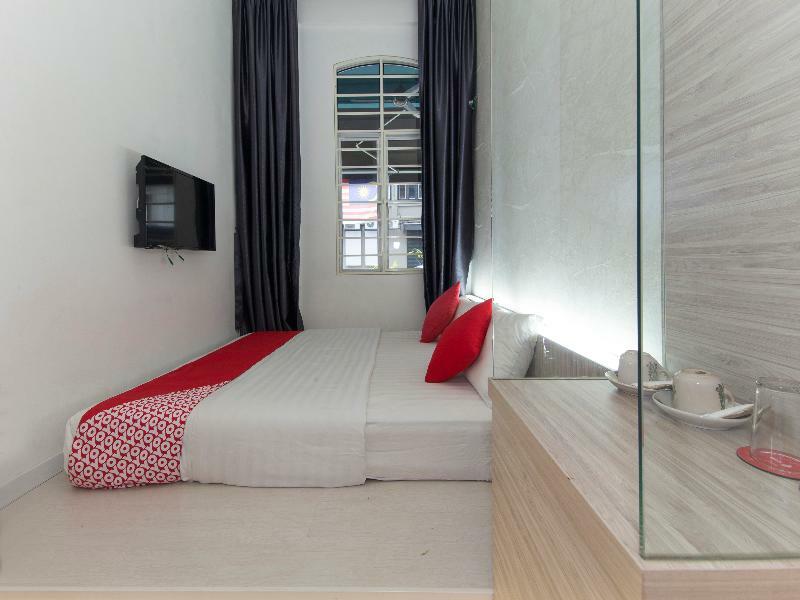 Oyo 127 The Reeds Hotel Куала-Лумпур Экстерьер фото