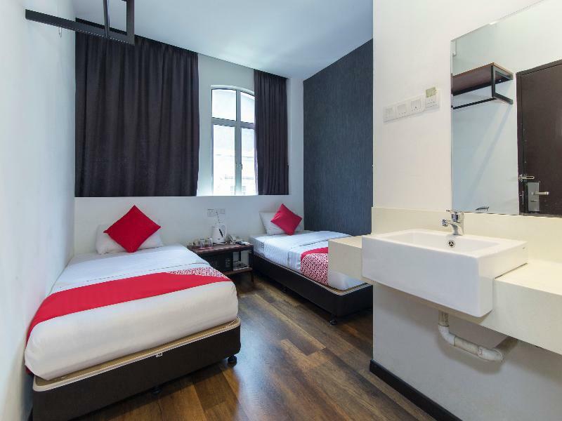 Oyo 127 The Reeds Hotel Куала-Лумпур Экстерьер фото